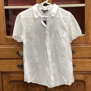 White button short sleeve shirt size Large